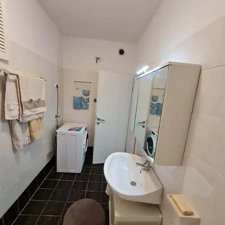 דירה Njivice-kijac